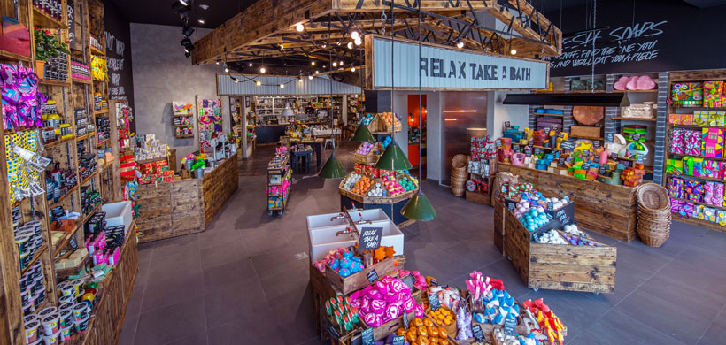 Lush_City-Walk-Store-2