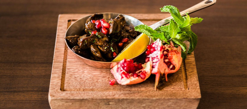 Manzil-Downtown-Ramadan-The-Courtyard-Chicken-Liver-With-Pomegranate-Molasses