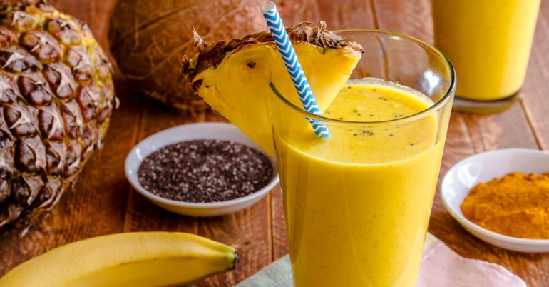 Turmeric-Smoothie-Recipe-For-Overall-Health-770x402