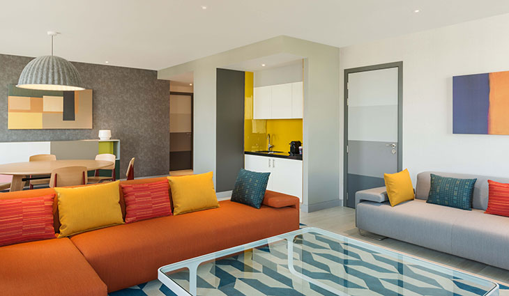 breezy-suite-living-room